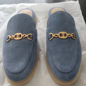 Elegant Blue Women's Loafers with Gold Detailing